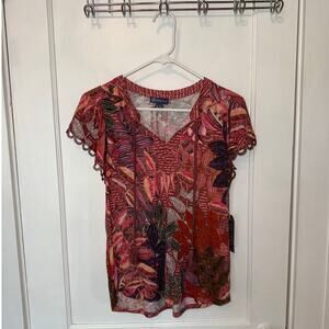 New Democracy Flutter Short Sleeve Leaf Print V-Neck Top size S